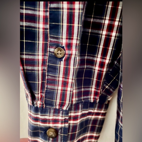 IZOD BUTTON DOWN SHIRT - Picture 4 of 6